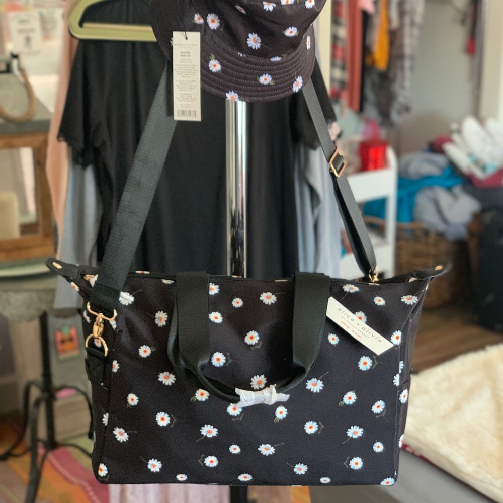 ALICE +OLIVIA Duffel Bag and Bucket Hat